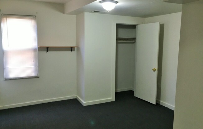 4 beds, 2 baths, $3,145, Unit Apt. #1