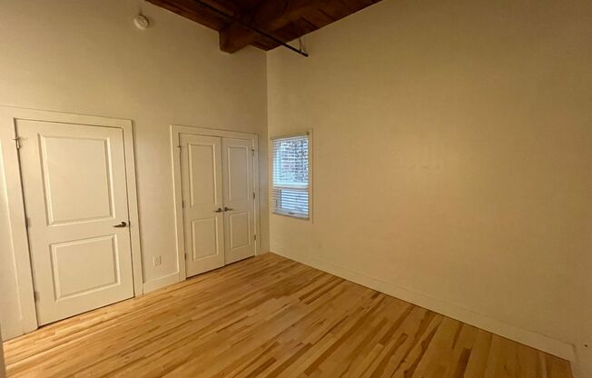 1 bed, 1 bath, 465 sqft, $1,200, Unit Apt 232