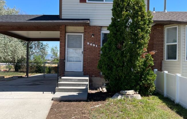 2 Bedroom, 1.5 Bathroom Twin Home in West Jordan