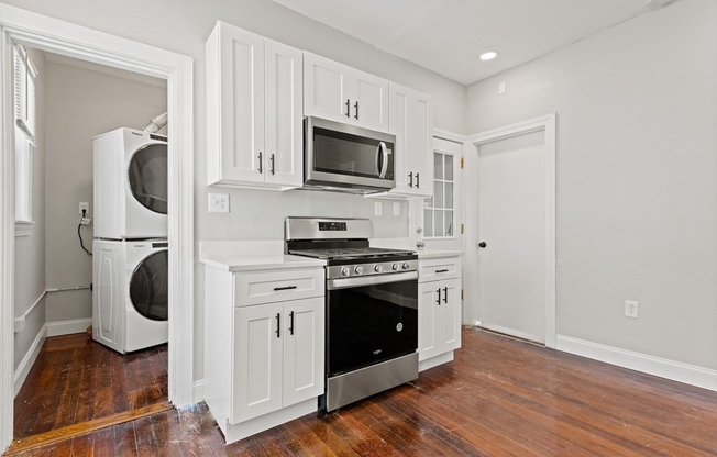 11 Harbor View St