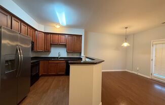 2 beds, 2.5 baths, 1,150 sqft, $1,795, Unit 446