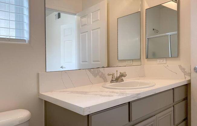 2 beds, 2 baths, 937 sqft, $1,750