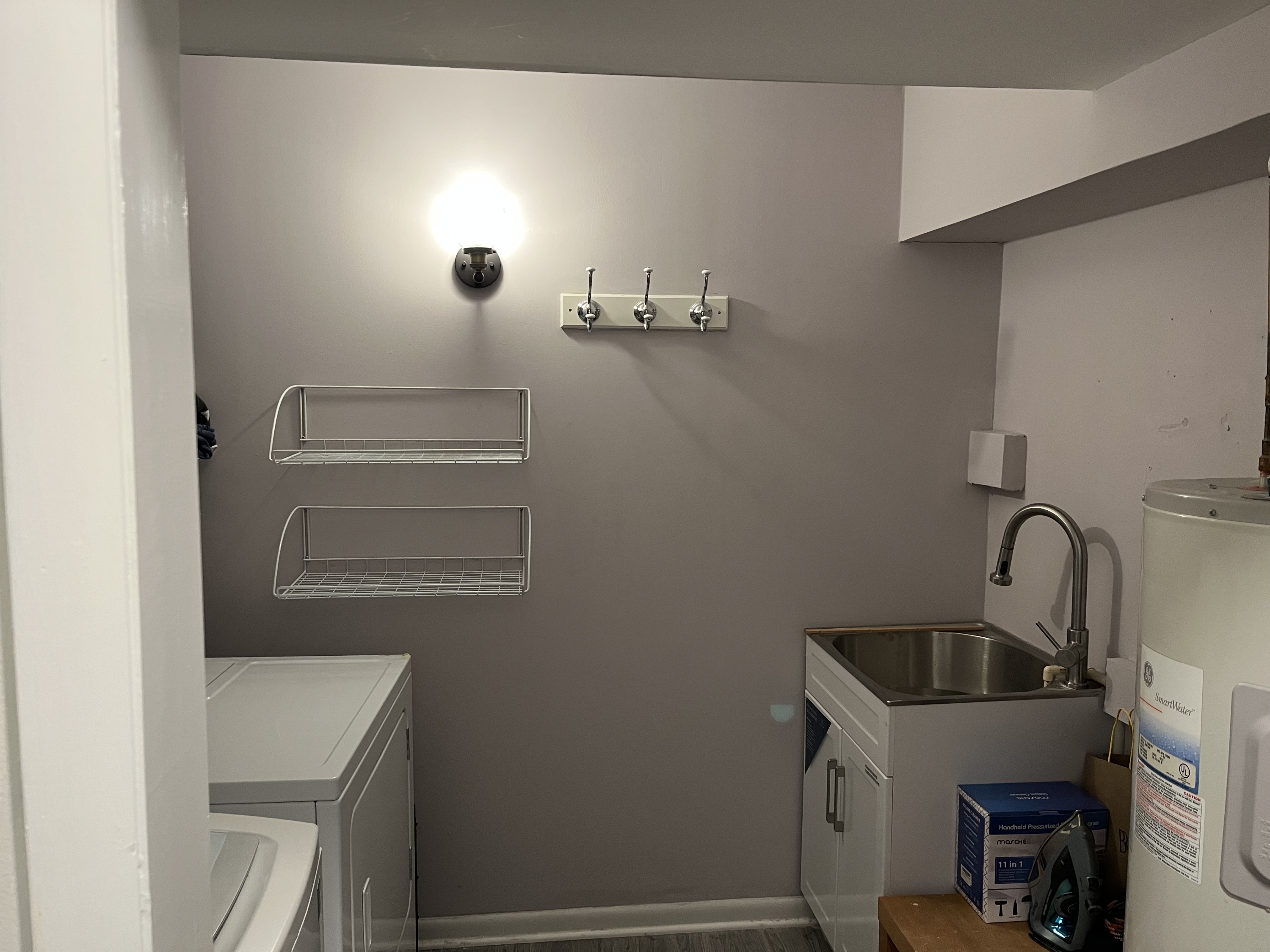 13 W HL ST
