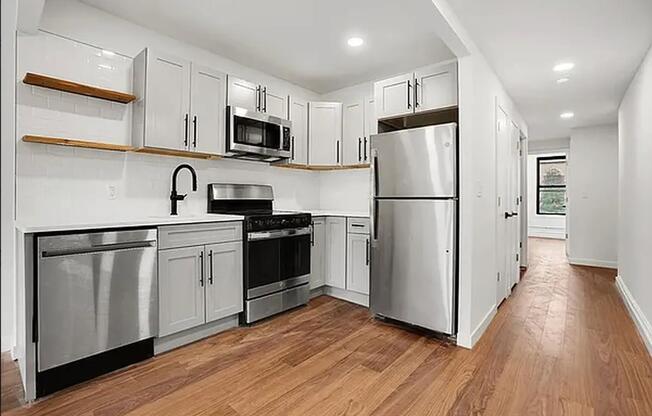 128 UN ST