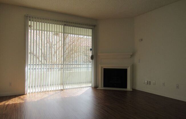 (APPLICATION PENDING) West Lancaster Condo in Gated community near A.V College