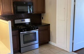 1 bed, 1 bath, $925