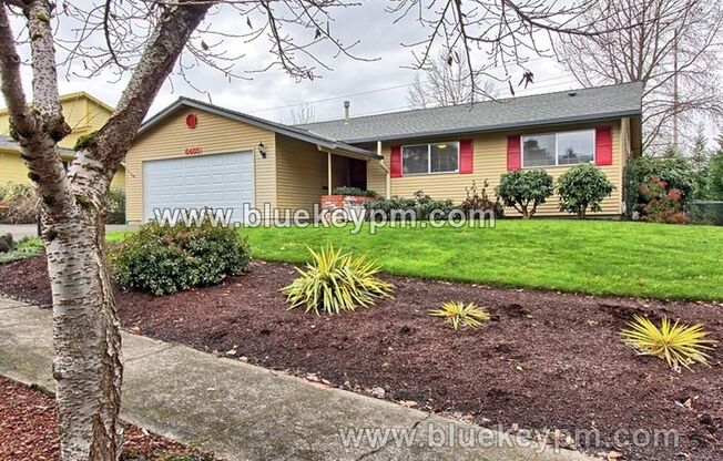 3 Bed, 2 Bath Fabulous Entertainer Home in Beaverton