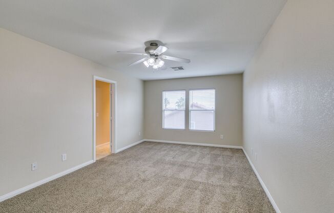 4 beds, 2.5 baths, $1,900