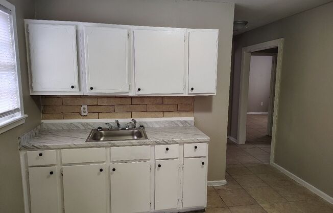 Rent reduced! Move-in special - 1/2 off First Month's Rent