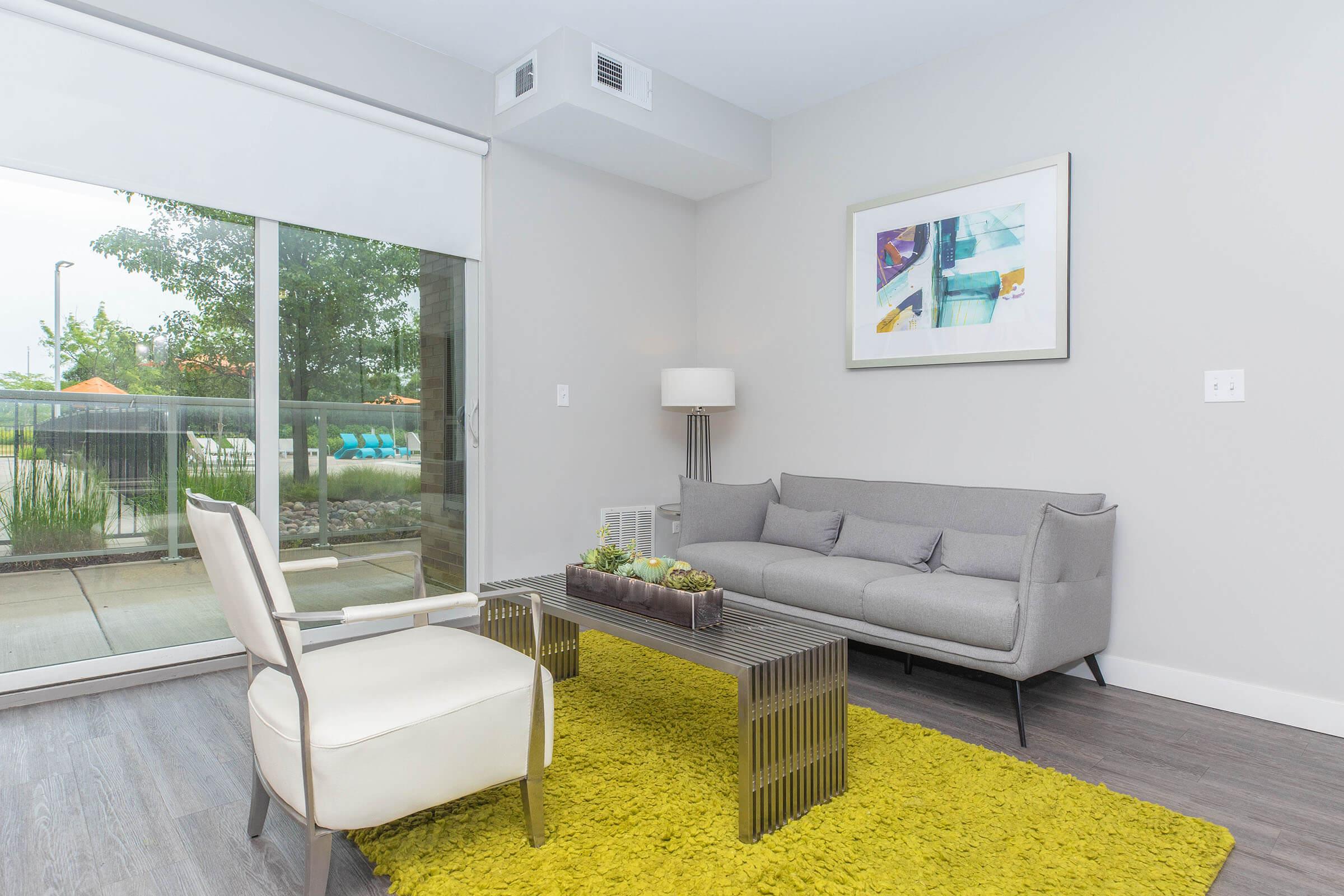 Home - Woodview Apartments - Deerfield, IL