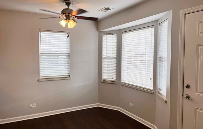 2 beds, 2.5 baths, 1,080 sqft, $2,275, Unit 180A