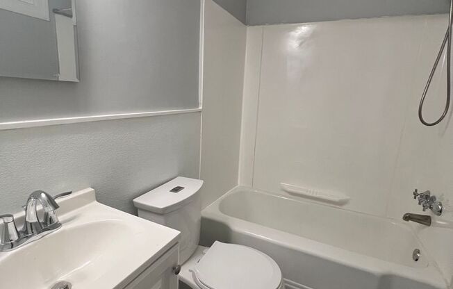 1 bed, 1 bath, $1,450, Unit (Unit 1) [PM HOLD  $1,350.00 07/24]  for unit turn