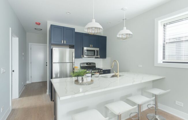 2 beds, 2 baths, 850 sqft, $3,600, Unit 4409-3B