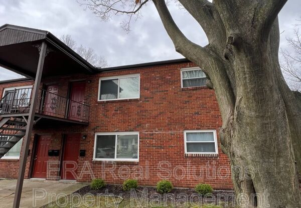 924 RARIG AVE