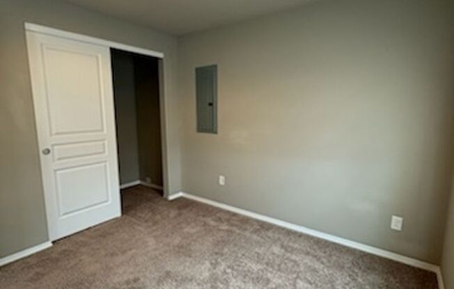 1 bed, 1 bath, $1,195