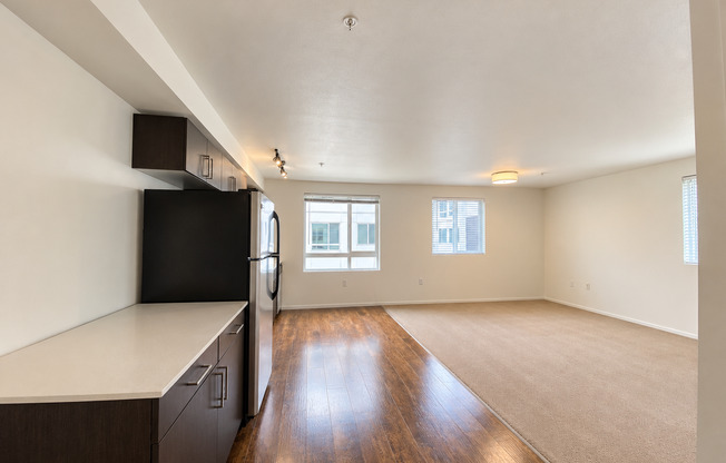 1 bed, 1 bath, 600 sqft, $2,395, Unit 2407-A