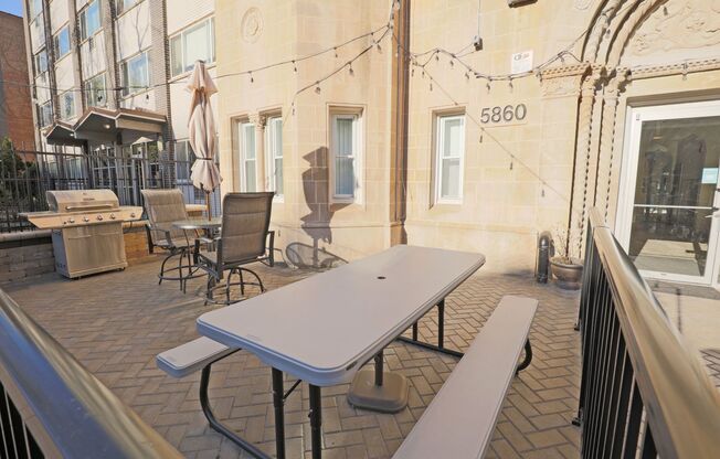 Studio, 1 bath, 278 sqft, $1,375, Unit 610