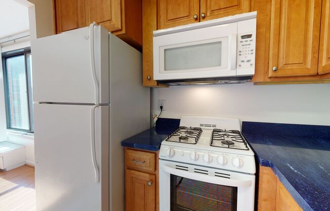 Studio, 1 bath, $1,825, Unit Unit 716