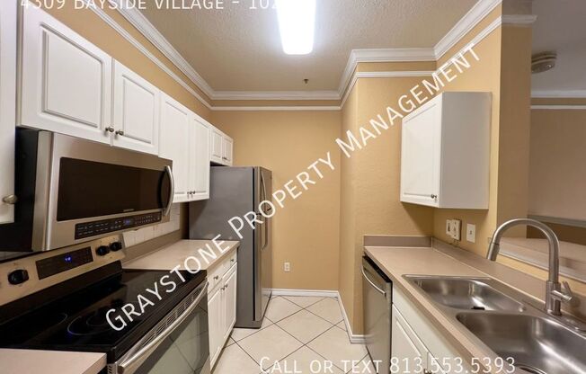 4309 BAYSIDE VLG DR