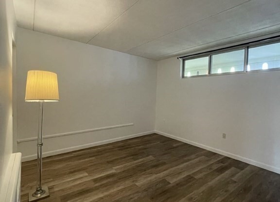 1 bed, 1 bath, 606 sqft, $2,100, Unit 428