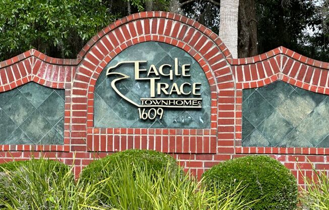 LOOK!! 2 Bed/2Bath Townhome in Eagle Trace!!