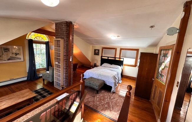 2 beds, 1.5 baths, 1,200 sqft, $4,500, Unit 3