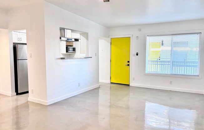 1 bed, 1 bath, 780 sqft, $1,395, Unit 22