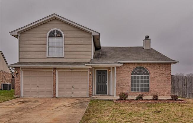 4 beds, 3 baths, 2,056 sqft, $2,795