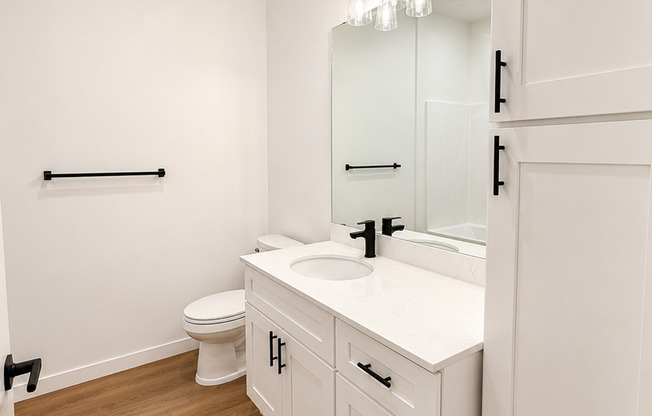 1 bed, 1 bath, 586 sqft, $1,499, Unit 102