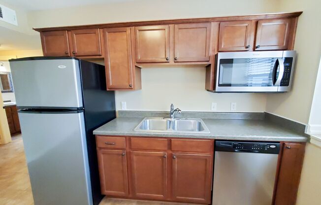 1 bed, 1 bath, 700 sqft, $1,195, Unit 601 - Unit 203 A700