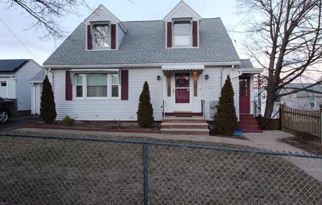 11 HIGH ST