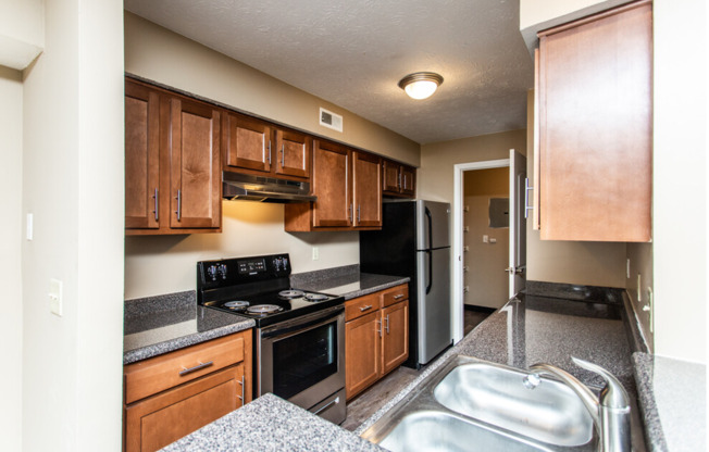 2 beds, 2 baths, $1,495, Unit 7112-2A