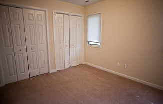 2 beds, 2 baths, $1,800, Unit Mill Creek F2