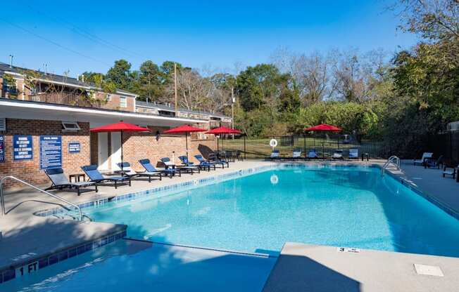 Swimming Pool with Sun Deck located at Venue at Carrolton in Carrolton, GA 30117