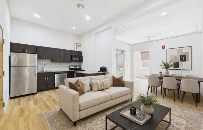 164 W Chelten Ave