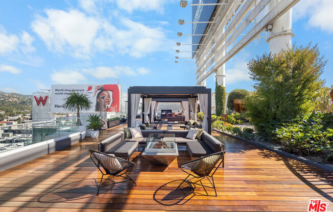 2 beds, 2 baths, 1,500 sqft, $5,500, Unit 7K