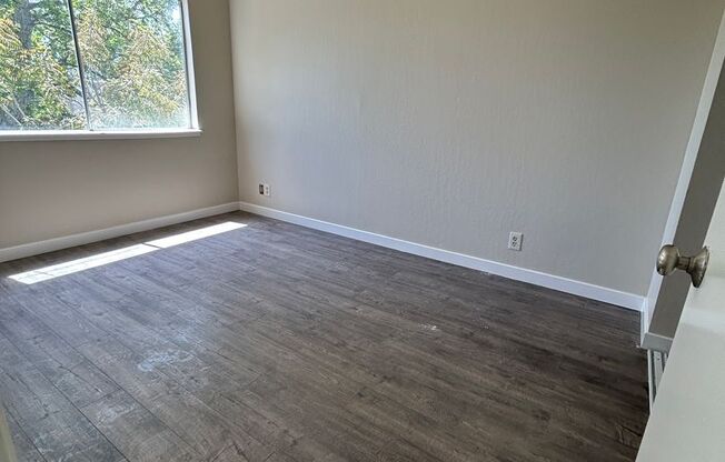 Updated 3 Bed, 1.5 Bath Townhome with Private Patio – Great San Jose Location!