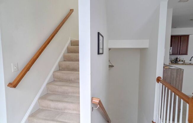 Sizable End Unit Townhome in Wheaton w/ 2 Car Garage!