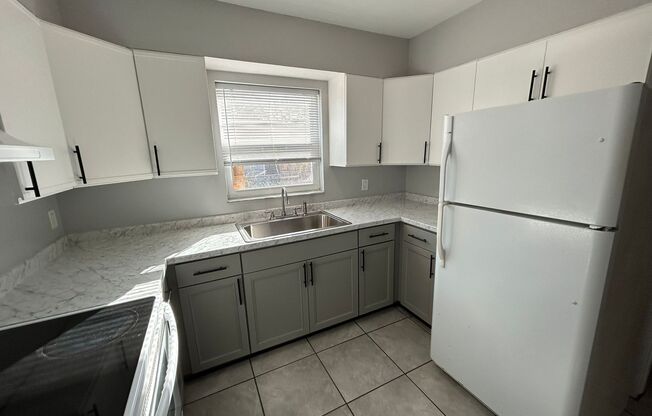 3 beds, 1 bath, $1,750