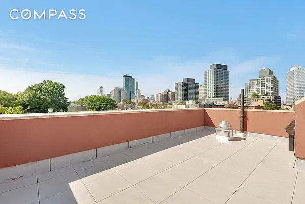 631 VANDERBILT AVE