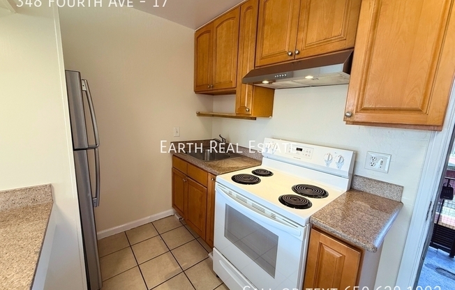 348 4 AVE