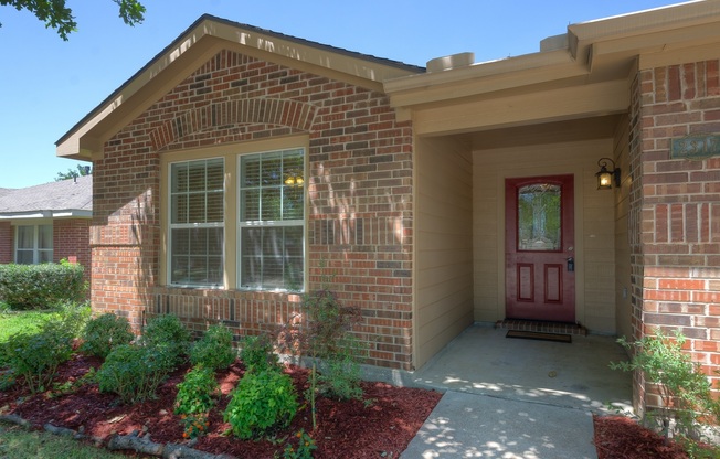 Updated 4 Bedroom 2 Bath home for Lease in North Denton