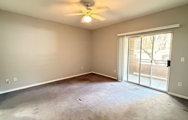 2 beds, 2 baths, $1,595, Unit UNIT 1021