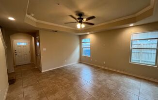 3 beds, 2.5 baths, $1,450