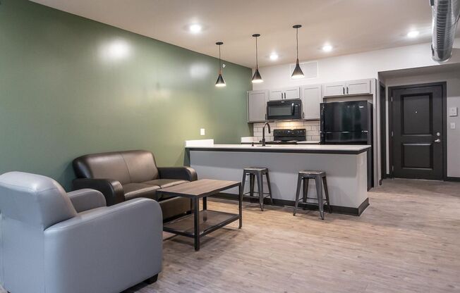 1 bed, 2 baths, 1,073 sqft, $2,729, Unit 308 [Furnished]