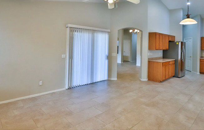 Beautiful 4-Bedroom Chandler Home with Prime Location!