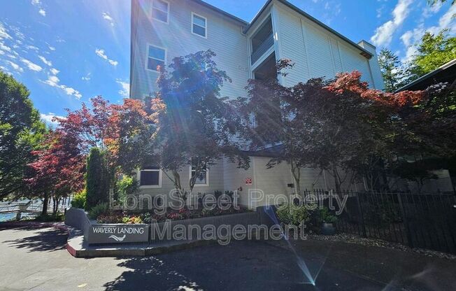 525 SE MARION