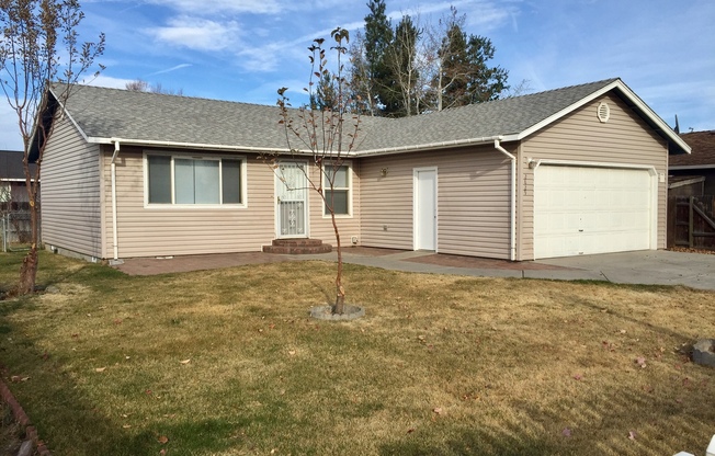 3 beds, 1 bath, $1,795