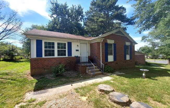 829 HOLT AVE