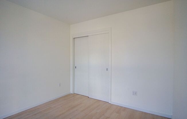 2 beds, 1 bath, $1,945, Unit 205